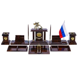 Настольный письменный набор из камня "Георгий Победоносец".